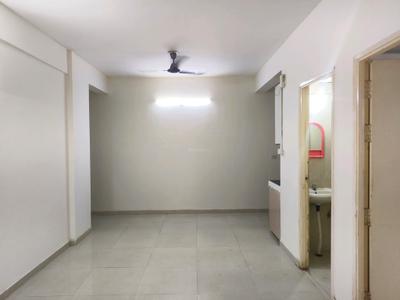 Living Room Image of 700 Sq.ft 2 BHK Apartment / Flat for sale in Signature Global The Millennia, Sector 37D Gurgaon for Rs. 6800000