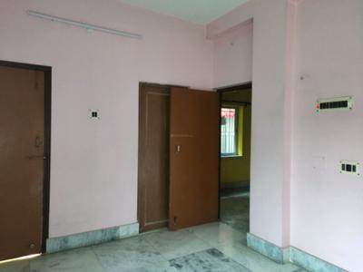 Bedroom Image of 1000 Sq.ft 2 BHK Builder Floor for rent in Paschim Putiary Kolkata for Rs. 10000