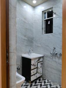 Common Bathroom One Image of 1400 Sq.ft 3 BHK Builder Floor for sale in Indirapuram Ghaziabad for Rs. 13000000