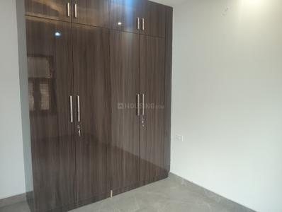 Bedroom Image of 1202 Sq.ft 3 BHK Builder Floor for rent in Preet Vihar New Delhi for Rs. 38000