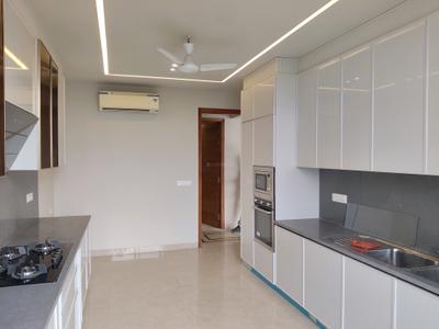 Kitchen Image of 4518 Sq.ft 4 BHK Builder Floor for sale in Sector 45 Gurgaon for Rs. 62500000