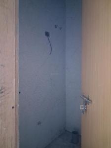Common Bathroom Image of 1000 Sq.ft 2 BHK Apartment / Flat for sale in Sector 73 Noida for Rs. 4100000