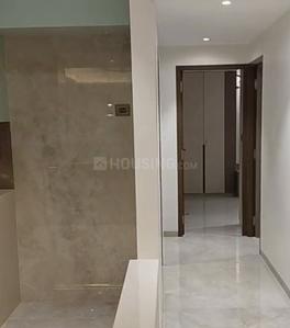 Image of 2000 Sq.ft 4 BHK Apartment / Flat for rent in Shreepati Jewels, Girgaon, Mumbai for Rs. 210000