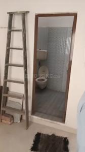 Bathroom Image of 620 Sq.ft 1 BHK Apartment / Flat for rent in Isanpur Ahmedabad for Rs. 11000