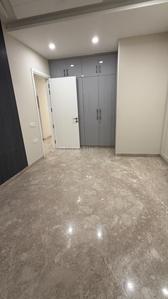 Bedroom Image of 1800 Sq.ft 3 BHK Builder Floor for sale in Rajouri Garden New Delhi for Rs. 42500000
