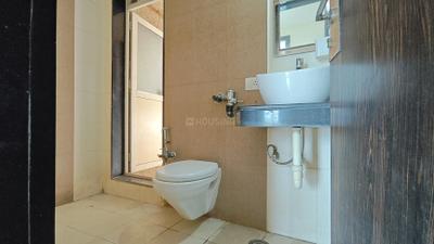 Image of 1040 Sq.ft 2 BHK Apartment / Flat for rent in Rustomjee Urbania Astraea, Thane West, Thane for Rs. 38000