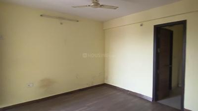 Bedroom Image of 1410 Sq.ft 3 BHK Apartment / Flat for rent in Lanka Varanasi for Rs. 30000