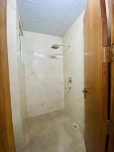 Bathroom Image of 800 Sq.ft 2 BHK Apartment / Flat for rent in Arsh Green Heights, Shahberi Greater Noida for Rs. 11000