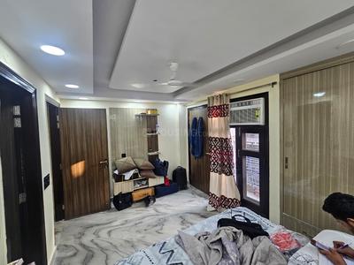 Bedroom Image of 1000 Sq.ft 2 BHK Builder Floor for sale in Ramesh Nagar New Delhi for Rs. 17500000