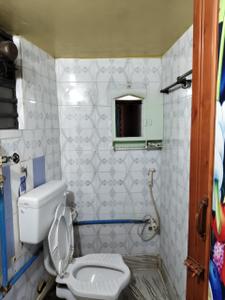 Bathroom Image of 1240 Sq.ft 4 BHK Apartment / Flat for sale in Bally Howrah for Rs. 6000000
