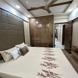 Bedroom Image of 1800 Sq.ft 3 BHK Apartment / Flat for rent in Science City Ahmedabad for Rs. 45000