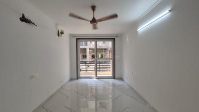 Hall Image of 2100 Sq.ft 4 BHK Apartment / Flat for sale in Vasant Kunj New Delhi for Rs. 52500000