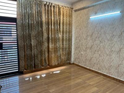 Bedroom Image of 1650 Sq.ft 3 BHK Builder Floor for rent in Sector Xu 2 Greater Noida for Rs. 18500