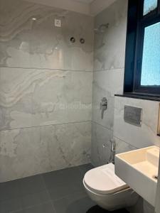 Bathroom Image of 2177 Sq.ft 3 BHK Apartment / Flat for sale in Kamal 24 Carat Gold Coin Apartment, Navrangpura Ahmedabad for Rs. 14200000