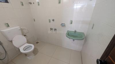 Image of 1505 Sq.ft 3 BHK Apartment / Flat for sale in Vyttila, Kochi for Rs. 5900000