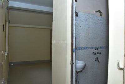 Bathroom Image of 2500 Sq.ft 6 BHK Independent House for sale in Behala Kolkata for Rs. 19500000