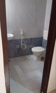 Bathroom Image of 1400 Sq.ft 3 BHK Apartment / Flat for rent in Doranda Ranchi for Rs. 22000