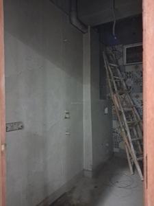 Common Bathroom Image of 1500 Sq.ft 3 BHK Apartment / Flat for sale in Sector 73 Noida for Rs. 5300000