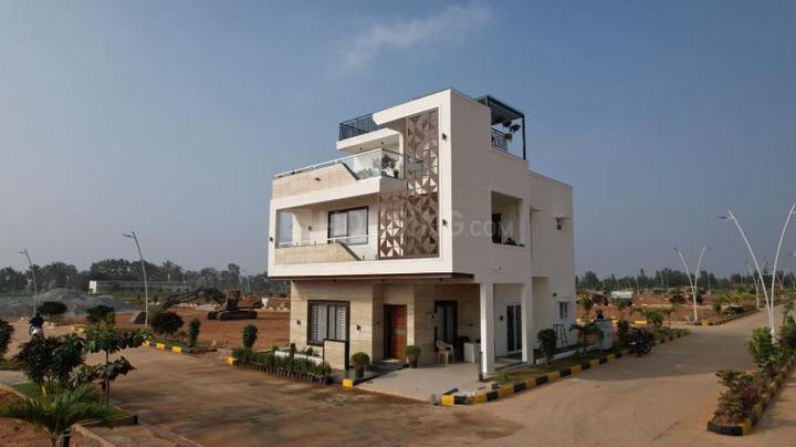 Grand La Palazzo Main Image 1