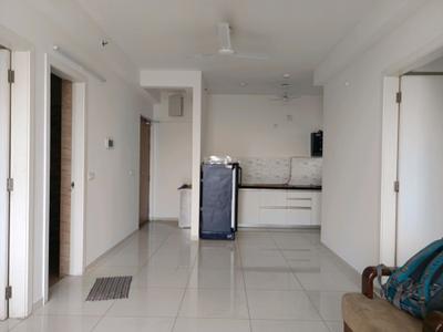 Living Room Image of 800 Sq.ft 1.5 BHK Apartment / Flat for sale in Amanora Gold Towers, Hadapsar Pune for Rs. 9000000