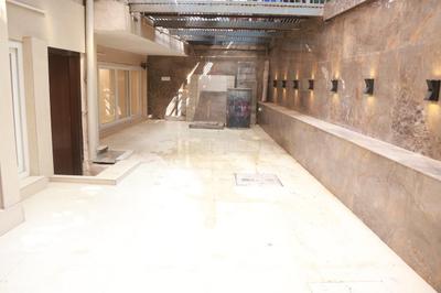 Balcony Image of 2520 Sq.ft 3 BHK Builder Floor for sale in Punjabi Bagh New Delhi for Rs. 32500000