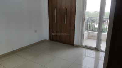 Bedroom Image of 1425 Sq.ft 3 BHK Apartment / Flat for rent in Gulshan Ikebana, Sector 143 Noida for Rs. 42000