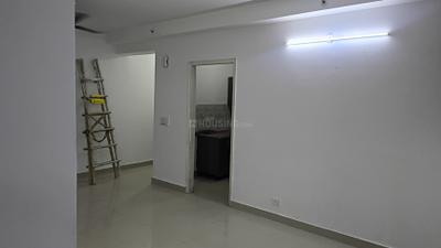 Living Room Image of 1660 Sq.ft 3 BHK Apartment / Flat for rent in RG Luxury, Noida Extension Greater Noida for Rs. 26000