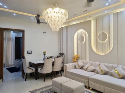 Living Room Image of 1200 Sq.ft 4 BHK Apartment / Flat for sale in Saarthi Luxurious Flats, Nawada New Delhi for Rs. 12000000
