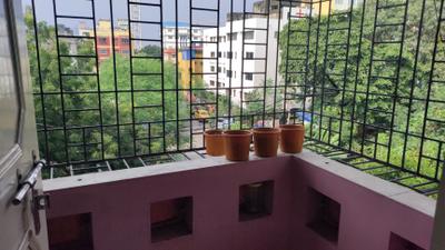 Balcony Image of 900 Sq.ft 2 BHK Apartment / Flat for rent in Kasba Kolkata for Rs. 26000