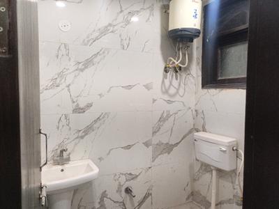 Image of 2000 Sq.ft 2 BHK Apartment / Flat for rent in Sultanpur, New Delhi for Rs. 26000