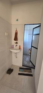Bathroom Image of 560 Sq.ft 1 BHK Apartment / Flat for sale in Raj Tulsi Aadvik, Badlapur East Badlapur for Rs. 2100000