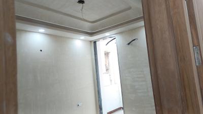 Bedroom Image of 1150 Sq.ft 3 BHK Builder Floor for sale in Chittaranjan Park New Delhi for Rs. 30000000