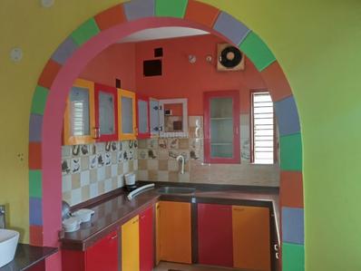 Kitchen Image of 680 Sq.ft 1 BHK Independent House for rent in Patuli Kolkata for Rs. 9000