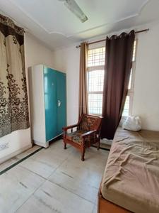 Bedroom Image of 1100 Sq.ft 2 BHK Builder Floor for rent in HUDA Plot Sector 40, Sector 40 Gurgaon for Rs. 36000