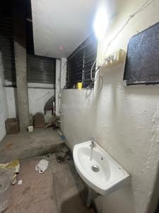 Bathroom Image of 600 Sq.ft 1 BHK Independent House for rent in Raghuji Nagar Nagpur for Rs. 10000