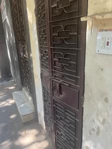 Image of 700 Sq.ft 2 BHK Builder Floor for rent in Tagore Garden Extension, New Delhi for Rs. 19000