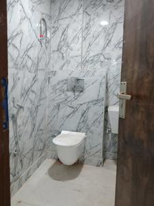 Common Bathroom Image of 720 Sq.ft 2 BHK Apartment / Flat for sale in Mehrauli New Delhi for Rs. 5000000