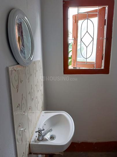 Near hockey stadium Bedroom 1