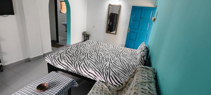 PV REAL ESTATE Main Image 1