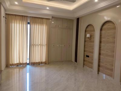 Bedroom Image of 1950 Sq.ft 3 BHK Builder Floor for sale in Sector 10 Gurgaon for Rs. 24000000
