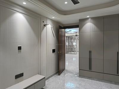 Bedroom Image of 2450 Sq.ft 4 BHK Builder Floor for sale in Indirapuram Ghaziabad for Rs. 24000000
