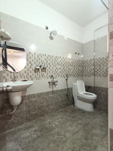 Image of 1550 Sq.ft 3 BHK Apartment / Flat for rent in Mallapur, Secunderabad for Rs. 29000