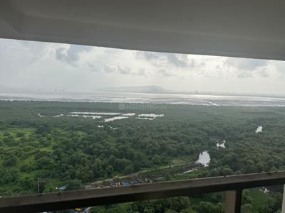 Balcony Image of 1750 Sq.ft 3 BHK Apartment / Flat for rent in Nerul Navi Mumbai for Rs. 100000