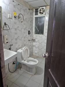 Image of 1600 Sq.ft 3 BHK Apartment / Flat for rent in Sethi Max Royal, Sector 76, Noida for Rs. 48000