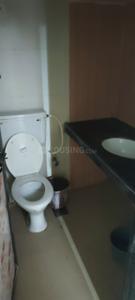 Bathroom Image of 900 Sq.ft 2 BHK Apartment / Flat for rent in Kalyan East Kalyan for Rs. 20000