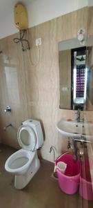 Bathroom Image of 740 Sq.ft 2 BHK Apartment / Flat for sale in Wadhwa Wadhwa Viceroy Park, Dahisar West Mumbai for Rs. 17500000