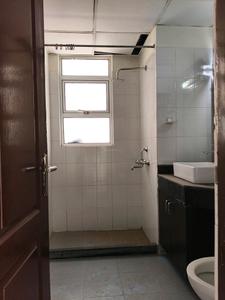 Common Bathroom Image of 1400 Sq.ft 2.5 BHK Apartment / Flat for sale in Bestech Park View Residency, Palam Vihar Gurgaon for Rs. 19900000
