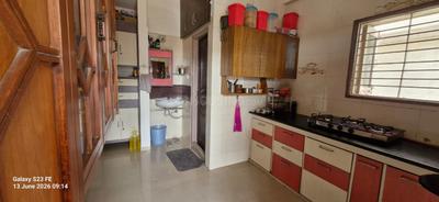 Kitchen Image of 850 Sq.ft 2 BHK Apartment / Flat for sale in Waghodia Road Vadodara for Rs. 3800000
