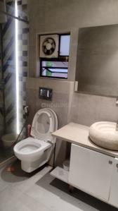 Bathroom Image of 1850 Sq.ft 3.5 BHK Apartment / Flat for sale in Clover Park Royale, Koregaon Park Pune for Rs. 37500000