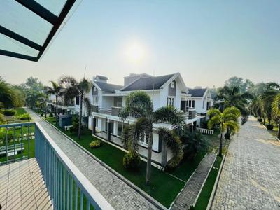 4 BHK Villa